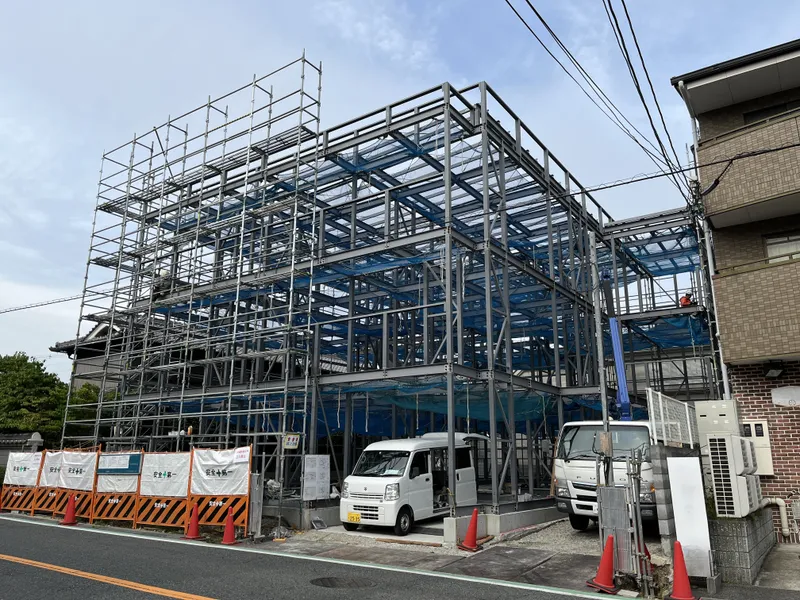 施工現場の外観風景