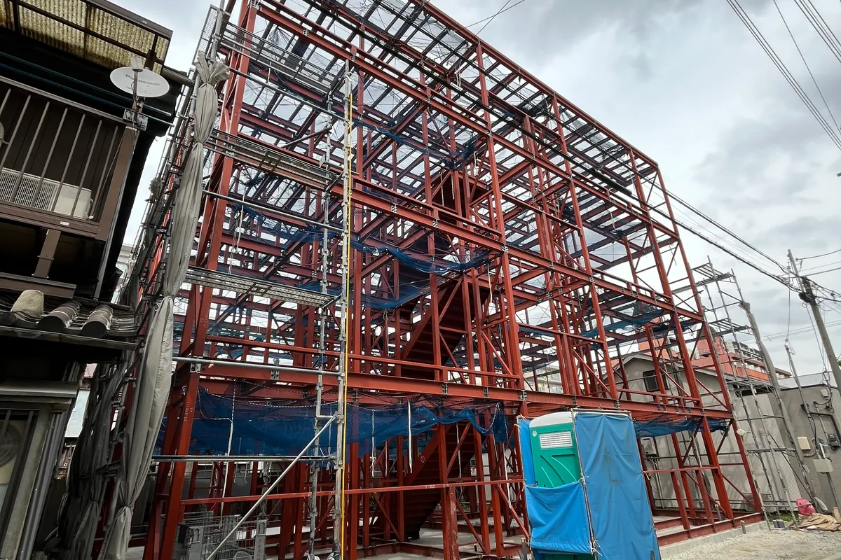 施工現場の外観風景